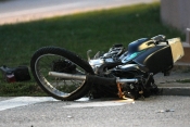 Vozač Volkswagena nije propustio moped s prednošću prolaska i 75-godišnjak je teško stradao