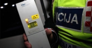 Policijska uprava Požeško-slavonska poziva na oprez i pojačani promet ali bez alkohola