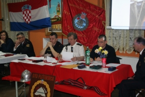 Zbog velikih poplava nabavili gumeni čamac za spašavanje