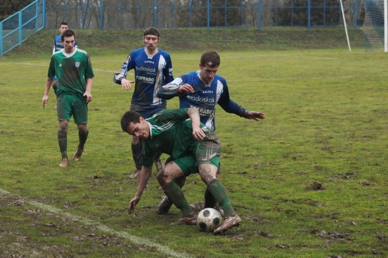 Slavija po vrlo teškom terenu uzela tri boda