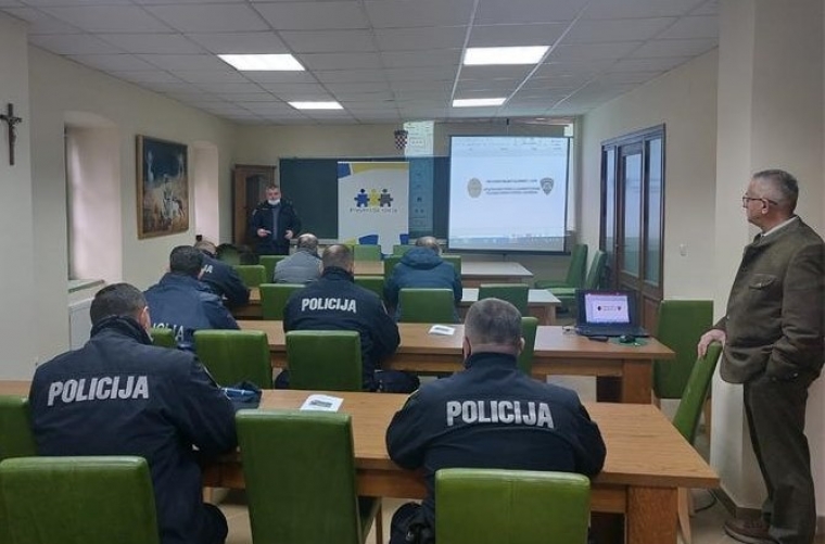 Za "Siguran lov" provode se edukacije lovaca i policijskih službenika kroz projekt