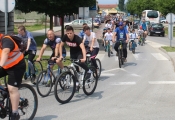 Tristotinjak biciklista vozilo do imanja Zlatni lug