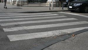 Na zebri se sudarili 15-godišnja biciklistica i automobil kojim je upravljao 62-godišnjak - 15-godišnjakinja u padu ozlijeđena