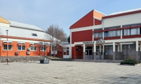 Srednje škole i Đački dom Požega dobile dojave o postavljenim bombama - svi učenici evakuirani i traje pregled prostorija