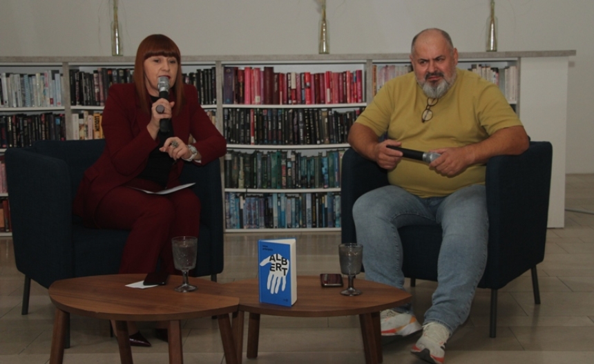 Predstavljanje romana "Albert" autora Ivice Prtenjače na Galeriji Svjetlosti požeške knjižnice