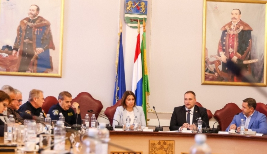 Nacionalni krizni stožer za kontrolu i suzbijanje afričke svinjske kuge predstavio nove mjere zaštite od afričke svinjske kuge i zabranio manifestacije