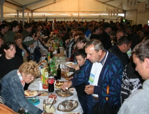 Priprema se najduži stol u Velikoj