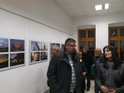 Petnaest novinara izložilo 76 fotografija koje su obilježile 2018. godinu