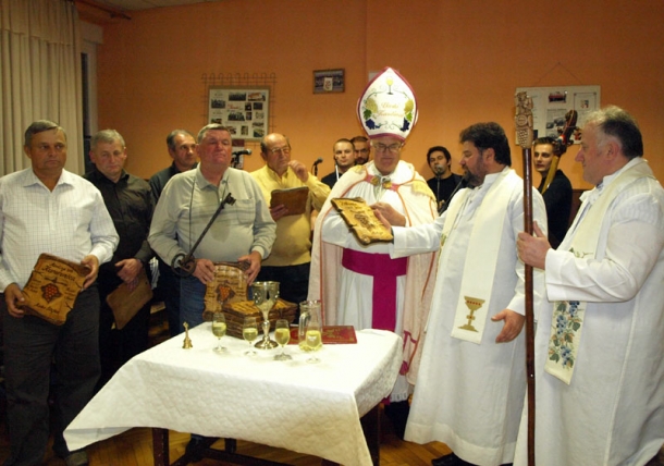 Pozvali sve kumove mladog vina