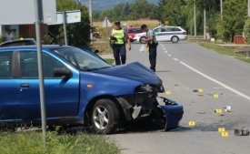 26-godišnja vozačica nije propustila vozila s prednošću prolaza pa je udarila u bočnu stranu automobila 86-godišnjaka
