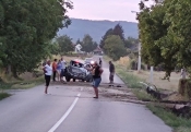U dvije prometne nesreće teško ozlijeđeni 71-godišnjakinja u Požegi i 64-godišnjak u Krivaju
