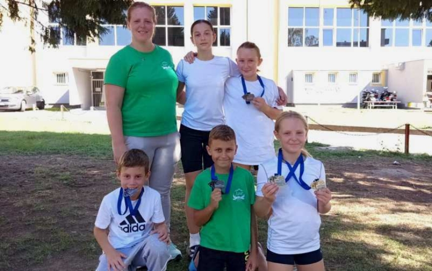 Judo klub "Jigoro" iz Jakšića na Međunarodnom judo turniru "Trophy of the Panther" u Bijeljini osvojio 5 medalja