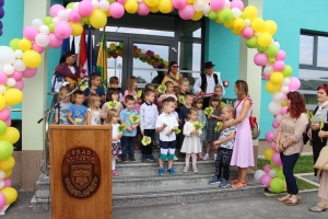 Uz Dan grada Kutjeva otvoren novi Dječji vrtić "Grozdić"