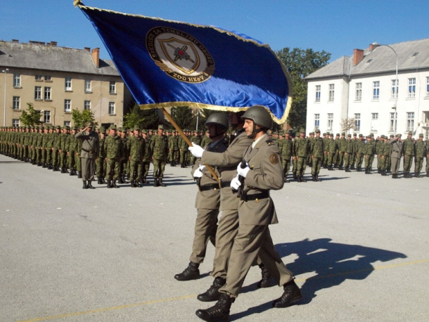 Među ročnicima i 28 žena