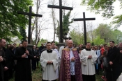Križni put u Požegi predvodio biskup msgr. Antun Škvorčević