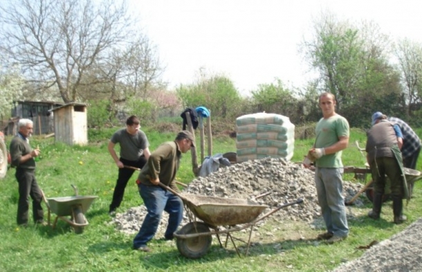 „Kad se naše ruke slože“