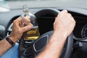 Pojačane kontrole u prometu za vikend bilježe ponovno rekordan broj od 121. prekršaja - čak 12 alkoholiziranih vozača