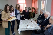 Kolače sami pripremali 