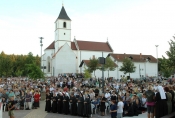 Najavljena svetkovina Velike Gospe i Hodočašće obitelji s brojnom djecom u Svetištu Gospe Voćinske