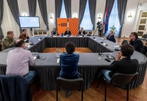 Novinarstvo ne smije biti prepušteno prevrtljivim nacionalnim politikama i tržištu