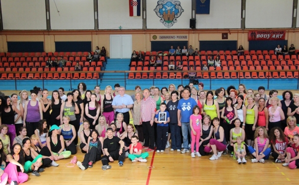 Zumbašice iz cijele Slavonije u Grabriku