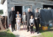 Požeška biskupija gradi kuću samohranoj majci s troje djece