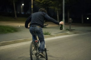 U Pleternici zatečen biciklist s 1,54 promila alkohola