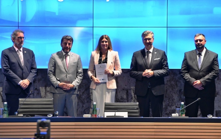 Za rekonstrukciju i opremanje Područne škole Ratkovica bespovratno 300 tisuća eura - od jeseni jednosmjenska i cjelodnevna škola