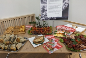 Predstavljen vodič „(R)evolucija mesa” uz biljni kebab, filet mignon, medaljone, kobasice i burger