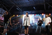 Na velikoj pozornici atmosferu palili S.A.R.S., Hanka Paldum, Učiteljice, Klapa Cambi, Plavi orkestar i Željko Bebek
