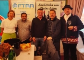 Promocija Fakulteta turizma i ruralnog razvoja u Požegi sa studentskom sarmom i Akademskih vina na 9. Sarmijadi