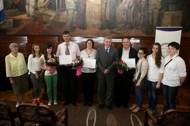 Nagrađena trenkovačka škola