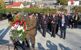 Povodom blagdana Svih Svetih položeni vijenci za sve poginule hrvatske branitelje i civilne žrtve Domovinskog rata
