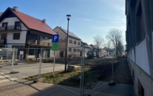 Nesreća na radu dogodila se u Ulici dr. Franje Tuđmana - prilikom radova stradao radnik koji je prevezen u OŽB Požega