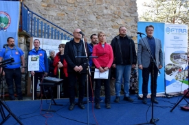 Najveća planinarska manifestacija 42. &quot;Papučki jaglaci&quot; okupila preko 2.500 planinara - 70 društava iz RH i 4 susjedne države