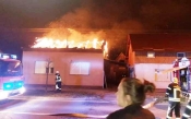 Požar u Pleternici u kojem je izgorjela obiteljska kuća izazvala toplina dimnjaka na drvenu konstrukciju