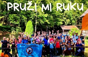 HPD "Gojzerica" organizirala planinarski izlet za slijepe i slabovidne osobe "Pruži mi ruku"