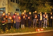 Povodom Dana sjećanja na žrtvu Vukovara svijeće u Vukovarskoj ulici zapalili članovi ŽO SDP-a