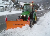 Palo 5 cm snijega - zimska služba požeškog Komunalca očistila i bacila sol