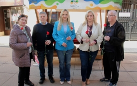 Gradski odbor SDP-a Požega obilježio uz karanfile Međunarodni dan žena - Ravnopravnost je pravo, ne privilegij