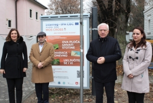 Predstavljen pano postavljen u okviru projekta „Kontrola komaraca u prekograničnom području" na Dječjem igralištu