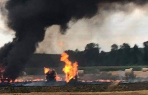 Na polju 51-godišnjaka u Grabarju zapalili mu 6 rolo bala sijena