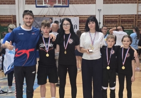 Borac Požega bez poraza, na dva natjecanja 10 pobjeda, 7 zlata i pehar, Anamarija najbolja juniorka!