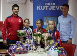 Nakon uspjeha na turniru članice Judo klub "Jigoro" na prijemu kod gradonačelnika Budimira