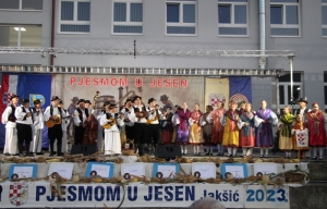 Održana 21. Smotra folklora "Pjesmom u jesen 2023" u Jakšiću