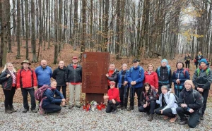 Planinari HPD "Sokolovac" Požega na 22. Memorijalnom pohodu na "Anđinu baraku"