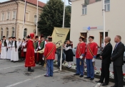 Podignuta festivalska zastava