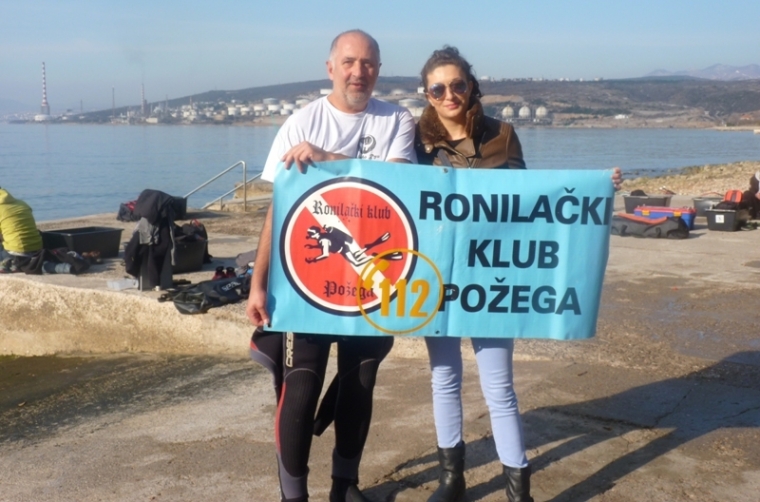 Tradicionalno ronjenje do kipa sv. Nikole