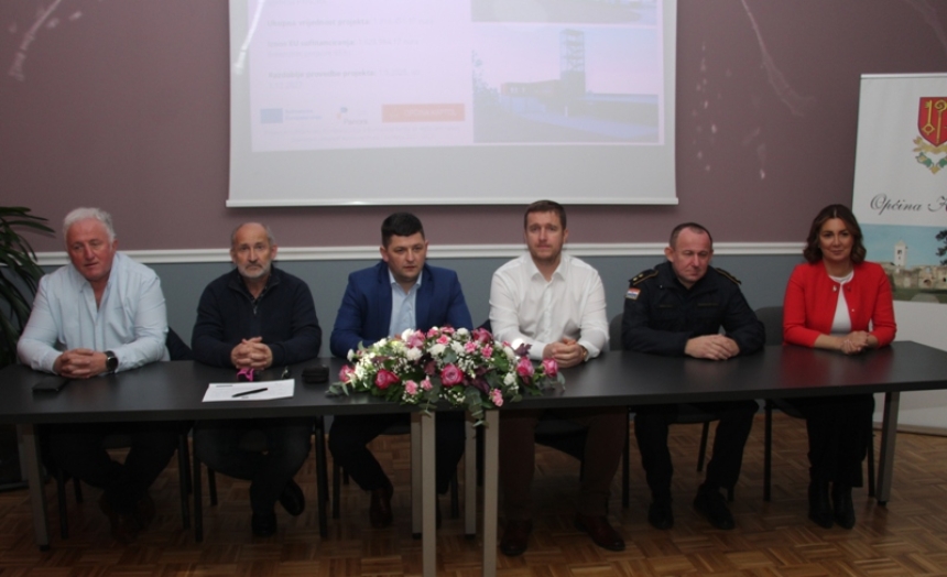 Potpis ugovora o gradnji Vatrogasnog spremišta DVD Kaptol vrijednog 1,9 milijuna eura