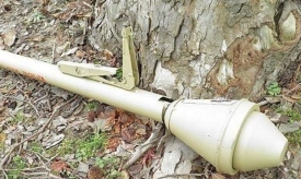 U šumi 40-godišnjak pronašao protuoklopni projektil iz 2. svjetskog rata koji je policija na licu mjesta uništila